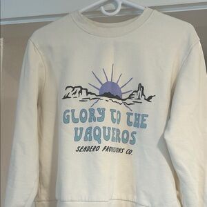 Sendero Provisions Co. Cream Sweatshirt with Blue Graphic